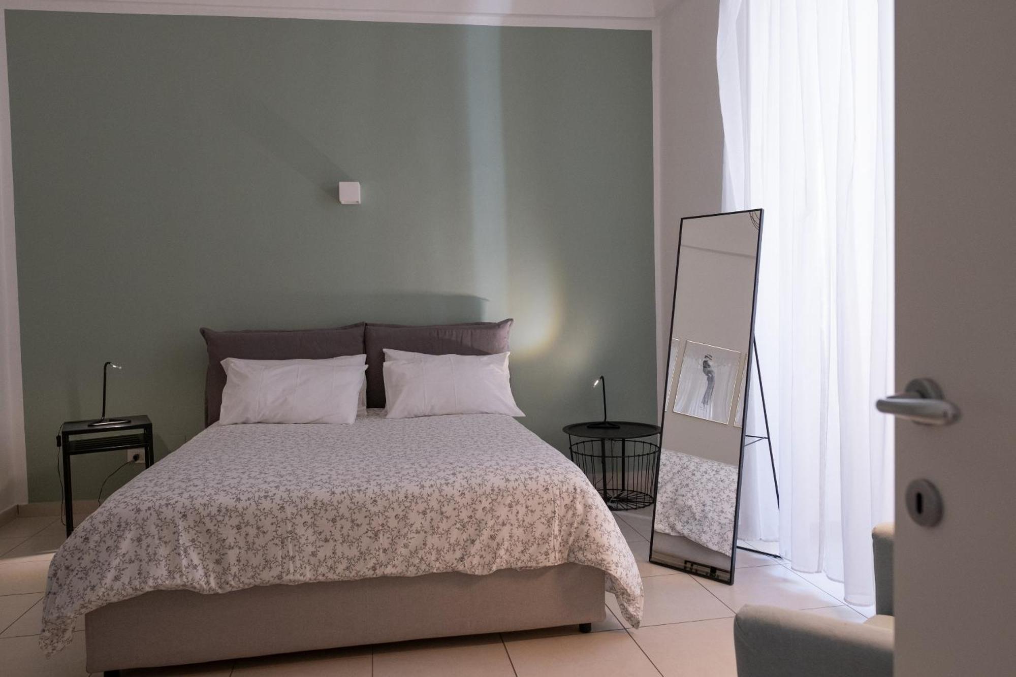 San Liborio Suites เนเปิลส์ ภายนอก รูปภาพ